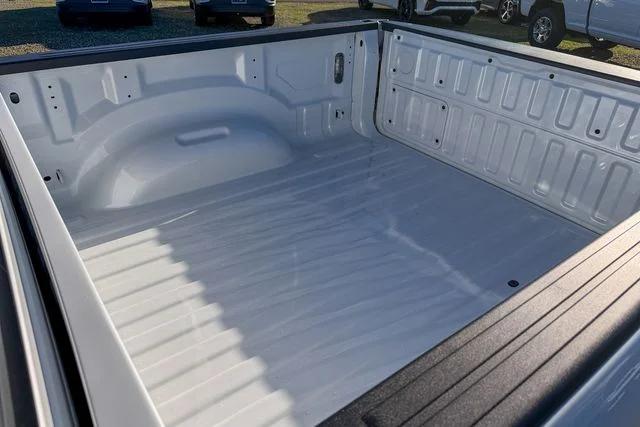 2026 Ram 1500 Laramie Crew Cab 4x4 57 Box