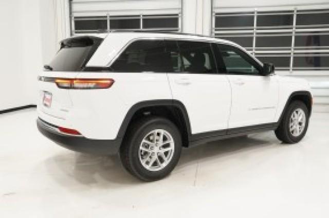 2026 Jeep Grand Cherokee Unknown