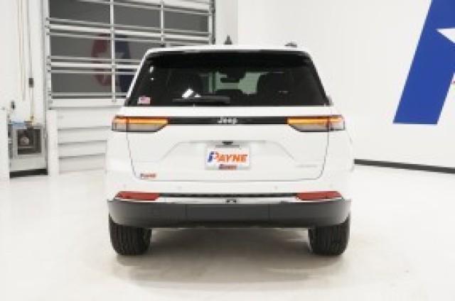 2026 Jeep Grand Cherokee Unknown