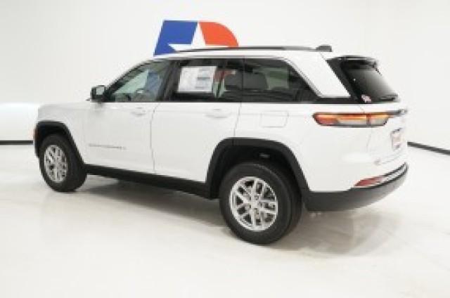 2026 Jeep Grand Cherokee Unknown