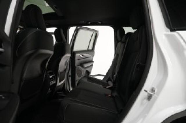 2026 Jeep Grand Cherokee Unknown