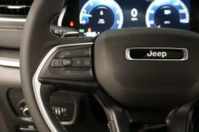 2026 Jeep Grand Cherokee Unknown