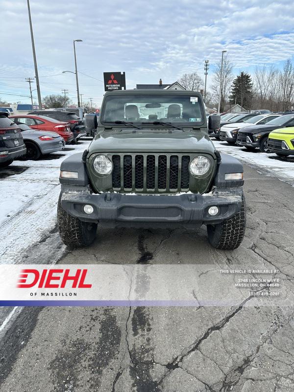 2021 Jeep Gladiator Sport 4x4