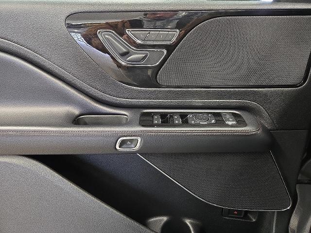 2023 Lincoln Aviator Standard