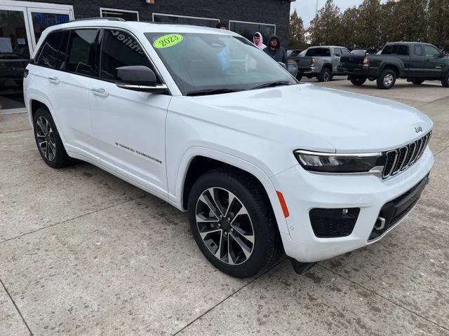 2023 Jeep Grand Cherokee Overland 4x4