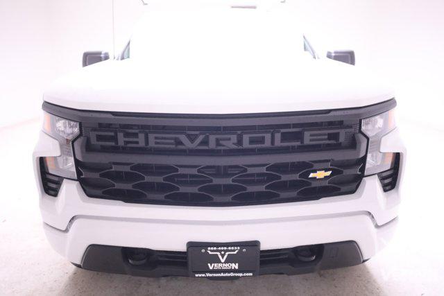 2026 Chevrolet Silverado 1500 4WD Crew Cab Short Bed Custom