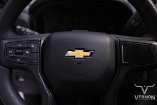 2026 Chevrolet Silverado 1500 4WD Crew Cab Short Bed Custom