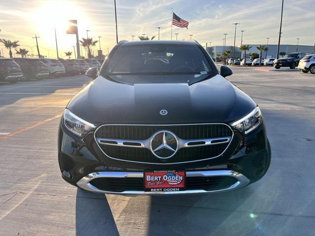 2025 Mercedes-Benz GLC 300 SUV