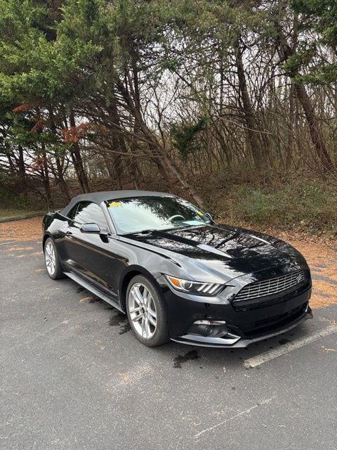 2017 Ford Mustang EcoBoost Premium