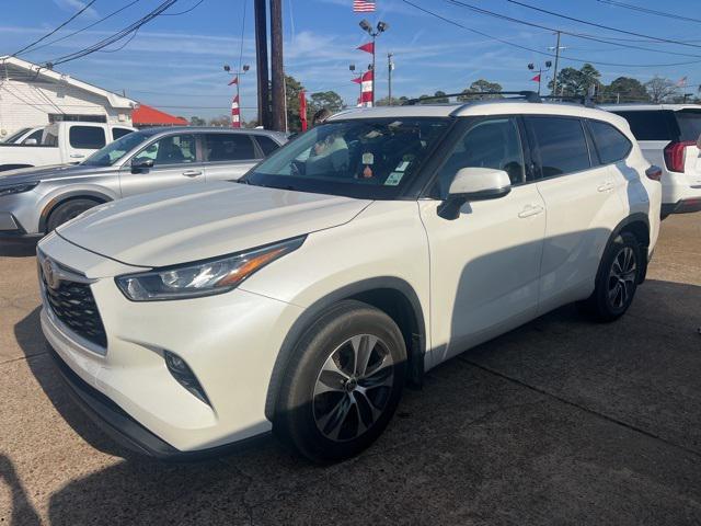 2020 Toyota Highlander XLE 2020 Toyota Highlander XLE