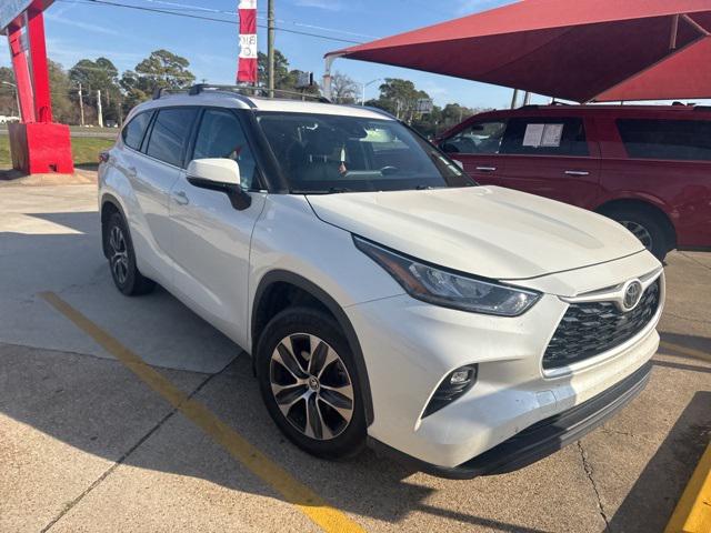 2020 Toyota Highlander XLE 2020 Toyota Highlander XLE