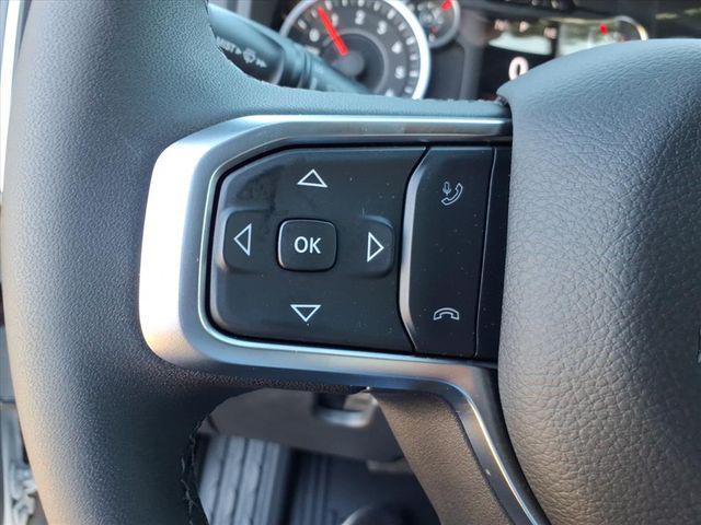 2026 Ram 1500 Lone Star Crew Cab 4x4 5'7" Box