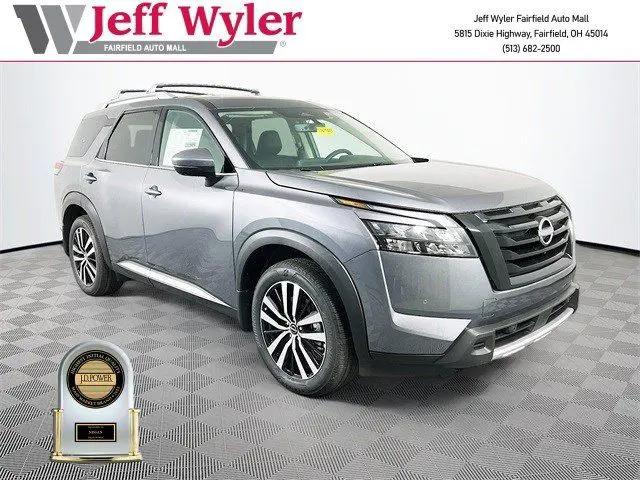 2025 Nissan Pathfinder Platinum 4WD for sale near Fairfield, OH