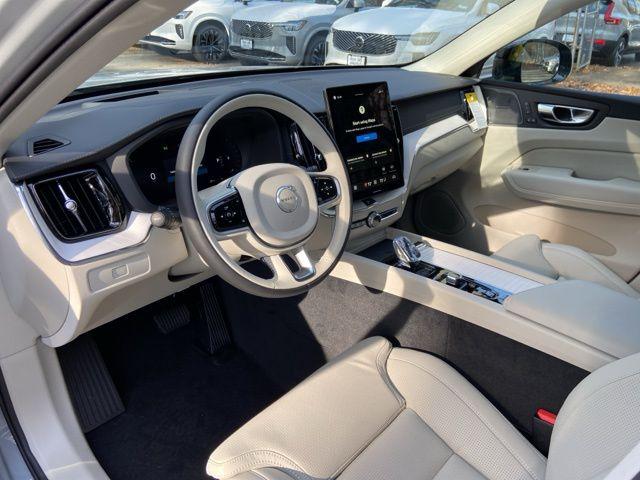 2026 Volvo XC60 B5 Ultra