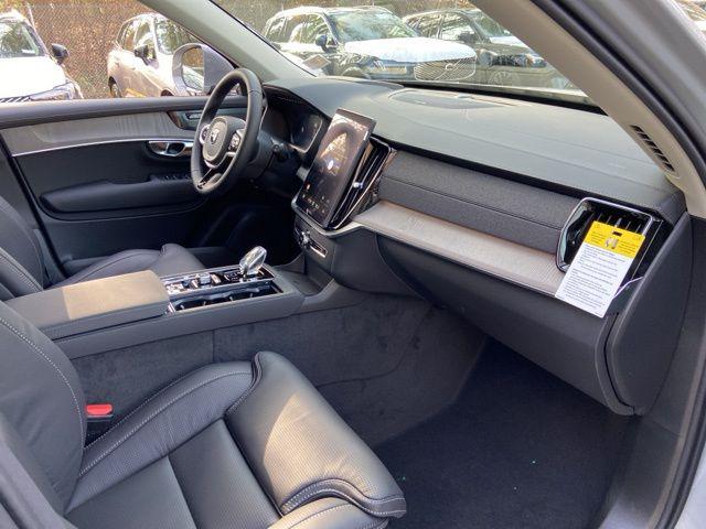 2026 Volvo XC90 Ultra, B6 AWD Gas (mild hybrid), Gasoline, Bright, 7 Seats