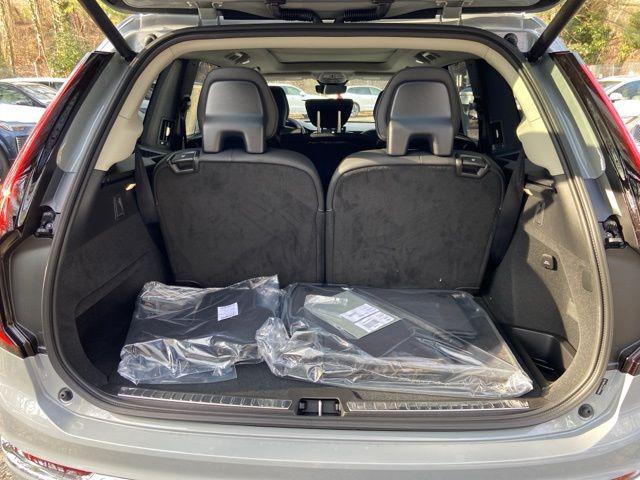 2026 Volvo XC90 Ultra, B6 AWD Gas (mild hybrid), Gasoline, Bright, 7 Seats
