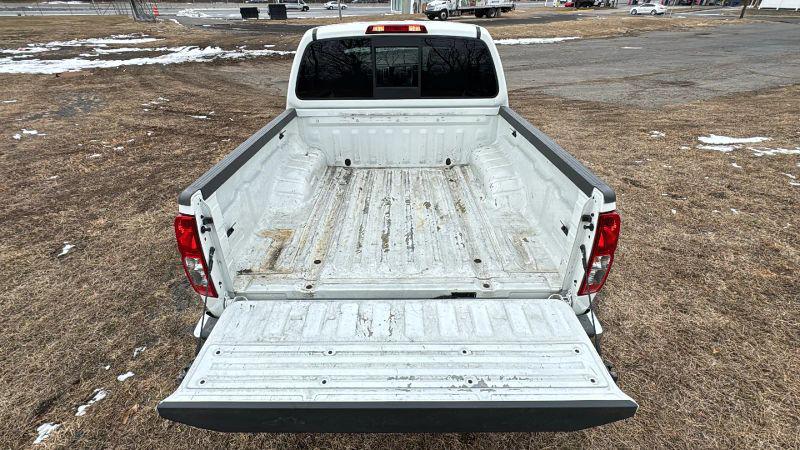 2021 Nissan Frontier Crew Cab SV 4x2
