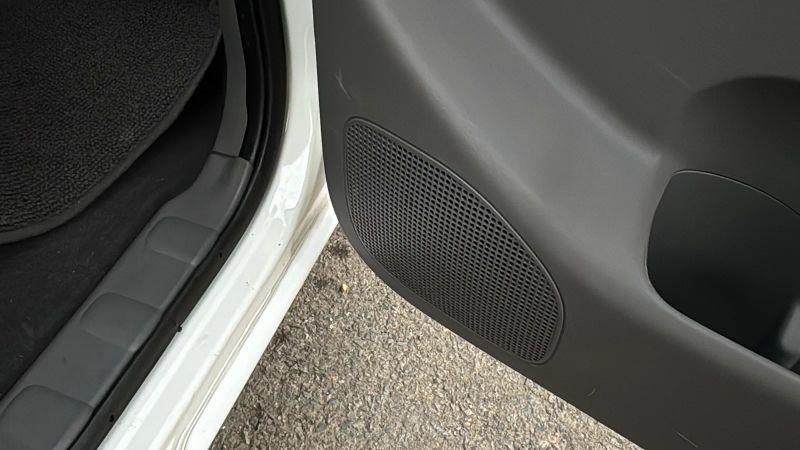2021 Nissan Frontier Crew Cab SV 4x2