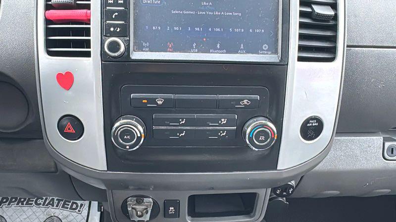 2021 Nissan Frontier Crew Cab SV 4x2
