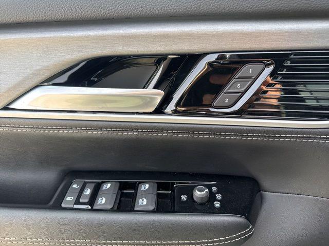 2026 Jeep Grand Wagoneer Limited Altitude 4x4