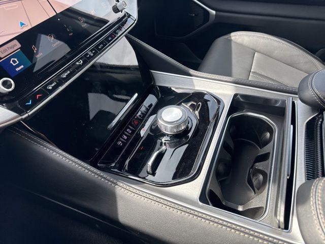 2026 Jeep Grand Wagoneer Limited Altitude 4x4
