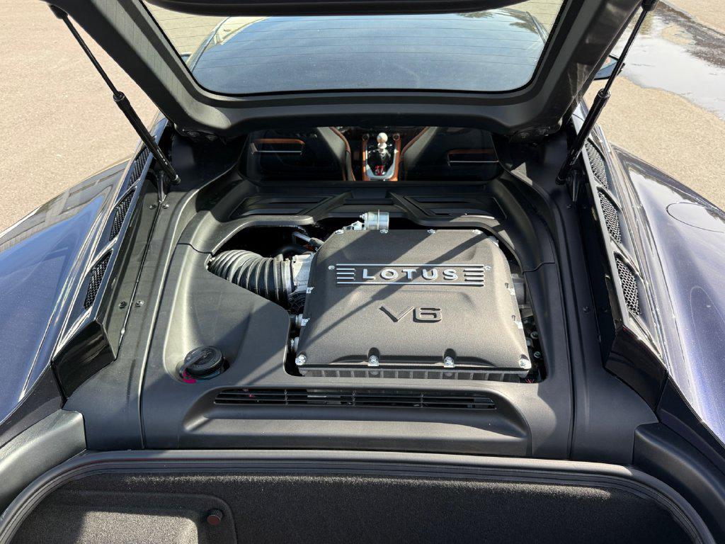 2026 Lotus Emira - Photo 21