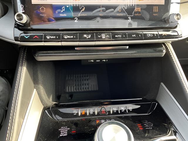 2026 Jeep Grand Wagoneer Limited Reserve 4x4
