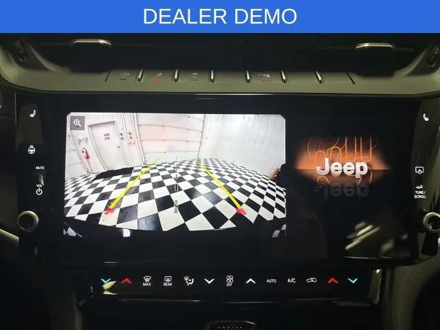 2026 Jeep Grand Cherokee Altitude 4x4