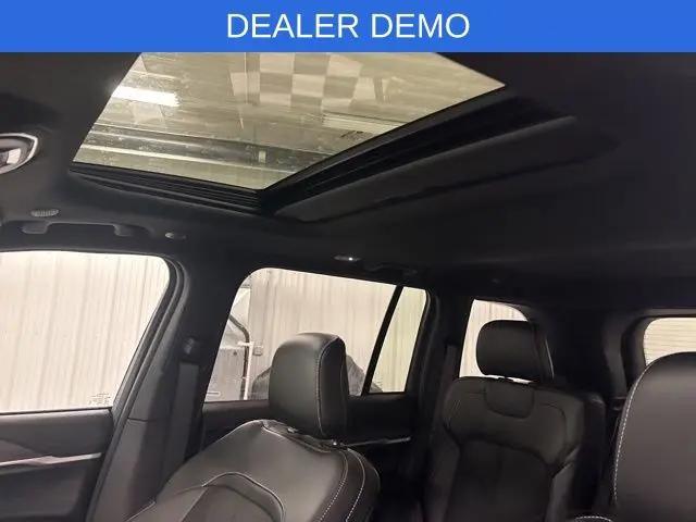 2026 Jeep Grand Cherokee Altitude 4x4
