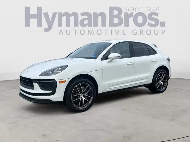 2022 Porsche Macan Macan