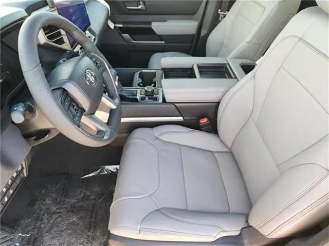 2026 Toyota Tundra Limited CrewMax 6.4' Bed