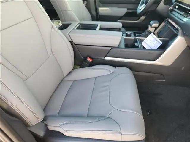 2026 Toyota Tundra Limited CrewMax 6.4' Bed