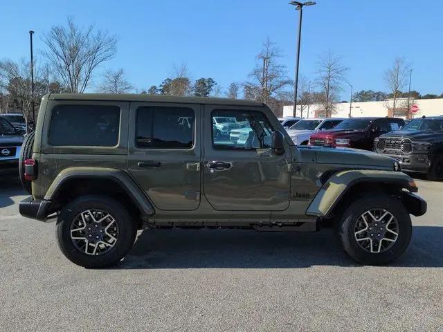 2026 Jeep Wrangler 4-Door Sahara 4x4
