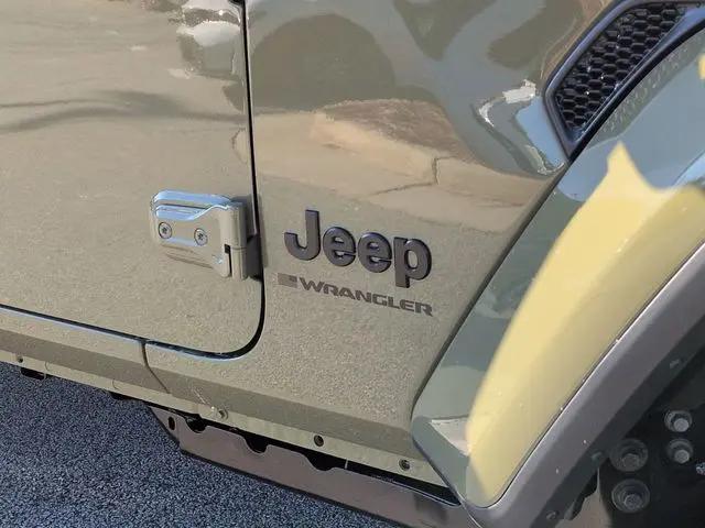 2026 Jeep Wrangler 4-Door Sahara 4x4