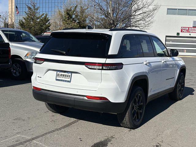2026 Jeep Grand Cherokee Altitude 4x4