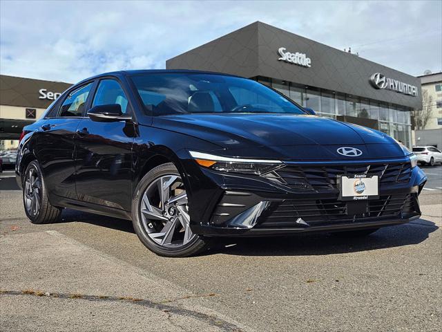 2025 Hyundai Elantra Hybrid Limited