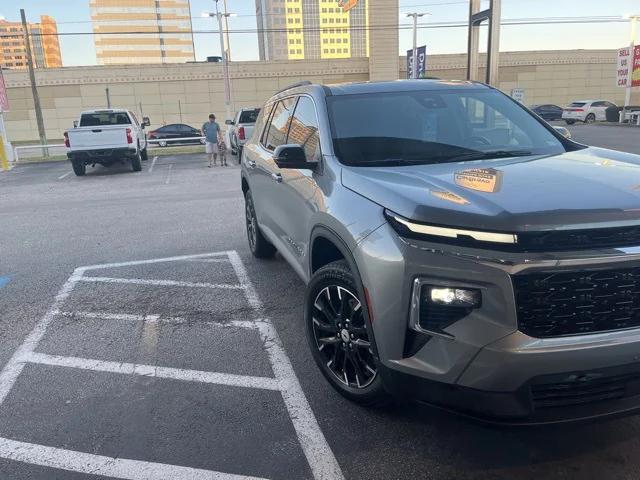 2025 Chevrolet Traverse FWD LT