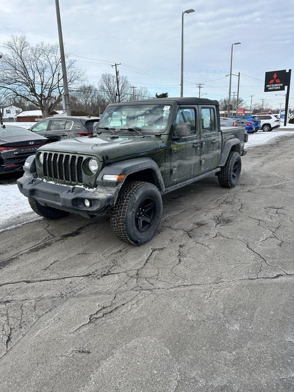 2021 Jeep Gladiator Sport 4x4