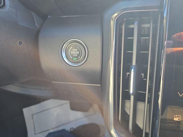 2026 GMC Acadia AT4 AWD