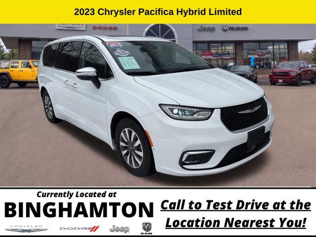 2023 Chrysler Pacifica Hybrid Limited for sale in Binghamton, NY