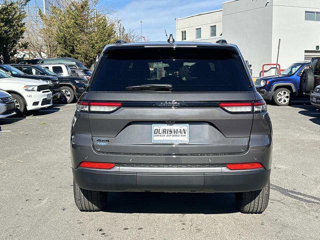 2026 Jeep Grand Cherokee Altitude 4x4