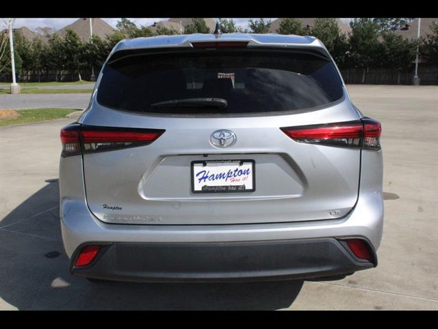 2023 Toyota Highlander LE