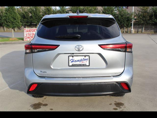 2023 Toyota Highlander LE