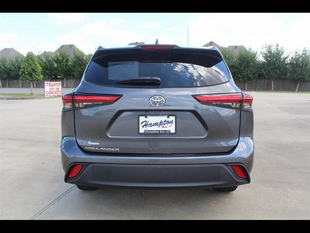 2023 Toyota Highlander L