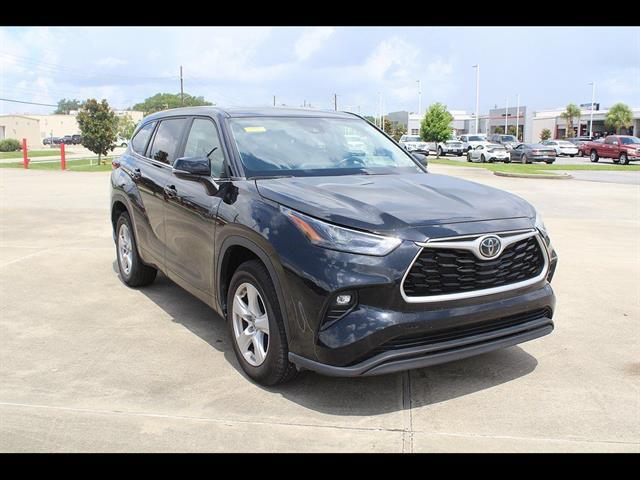 2023 Toyota Highlander LE