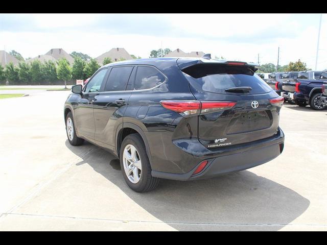 2023 Toyota Highlander LE