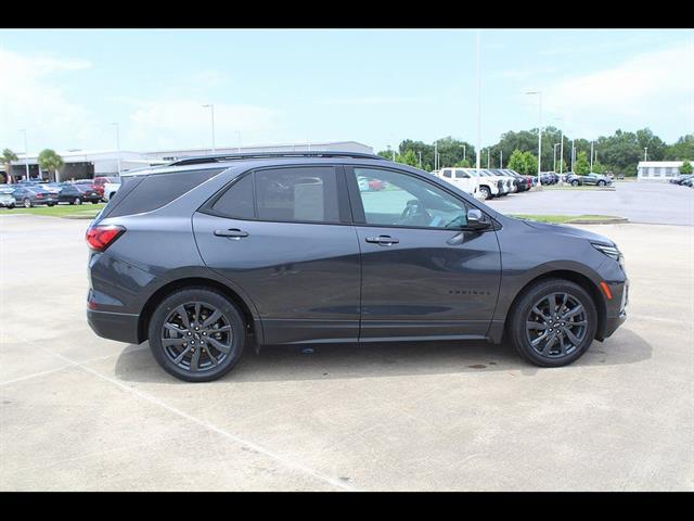 2022 Chevrolet Equinox FWD RS