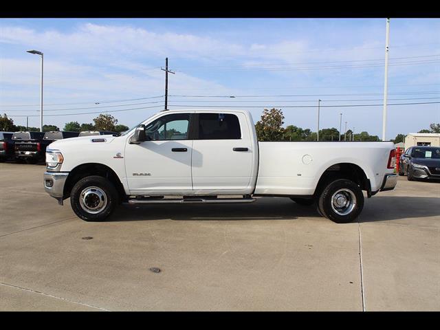 2024 Ram 3500 Big Horn Crew Cab 4x4 8' Box