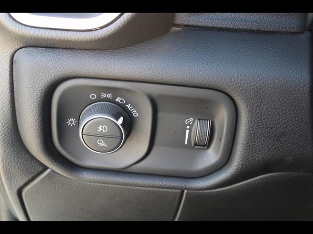 2024 Ram 3500 Big Horn Crew Cab 4x4 8' Box