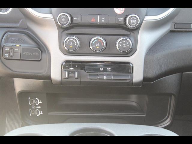 2024 Ram 3500 Big Horn Crew Cab 4x4 8' Box